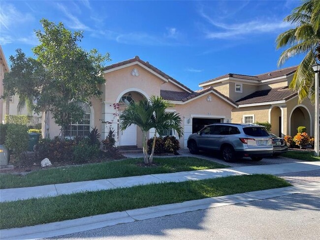 932 NW 126th Terrace in Coral Springs, FL - Building Photo - Building Photo