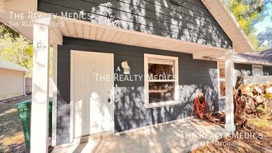 436 Jennifer Ln in Eustis, FL - Building Photo - Building Photo