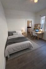 127 S B St, Unit 1 in Oxnard, CA - Building Photo - Building Photo