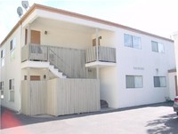 Buena Pines Apartments in Buena Park, CA - Foto de edificio - Building Photo