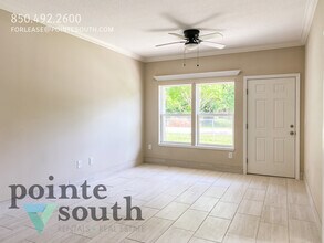 2425 E Johnson Ave-Unit -H in Pensacola, FL - Building Photo - Building Photo