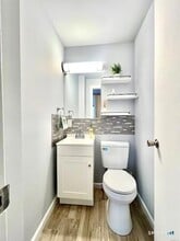 55 Bronx Ave in Waterbury, CT - Building Photo - Building Photo