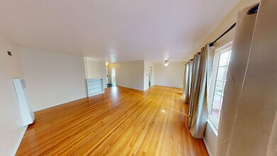 5129 Leo St in San Diego, CA - Building Photo - Building Photo