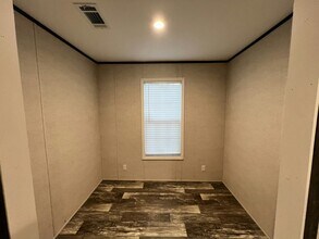 126 Southland Ct in Avon Park, FL - Building Photo - Building Photo