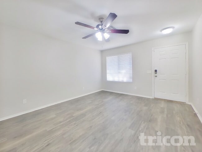 13962 N 132nd Ln in Surprise, AZ - Building Photo - Building Photo