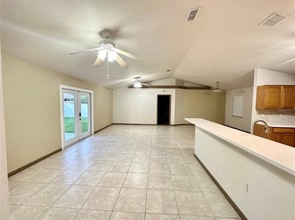 6011 82nd Terrace N in Pinellas Park, FL - Building Photo - Building Photo