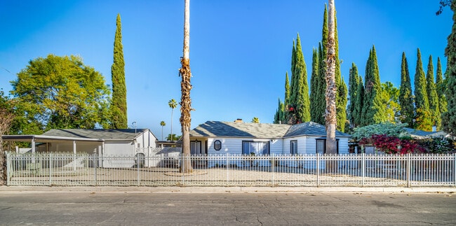 property at 15157 Valleyheart Dr