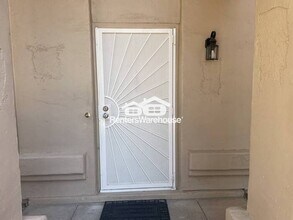7423 W Via Montoya Dr in Glendale, AZ - Building Photo - Building Photo