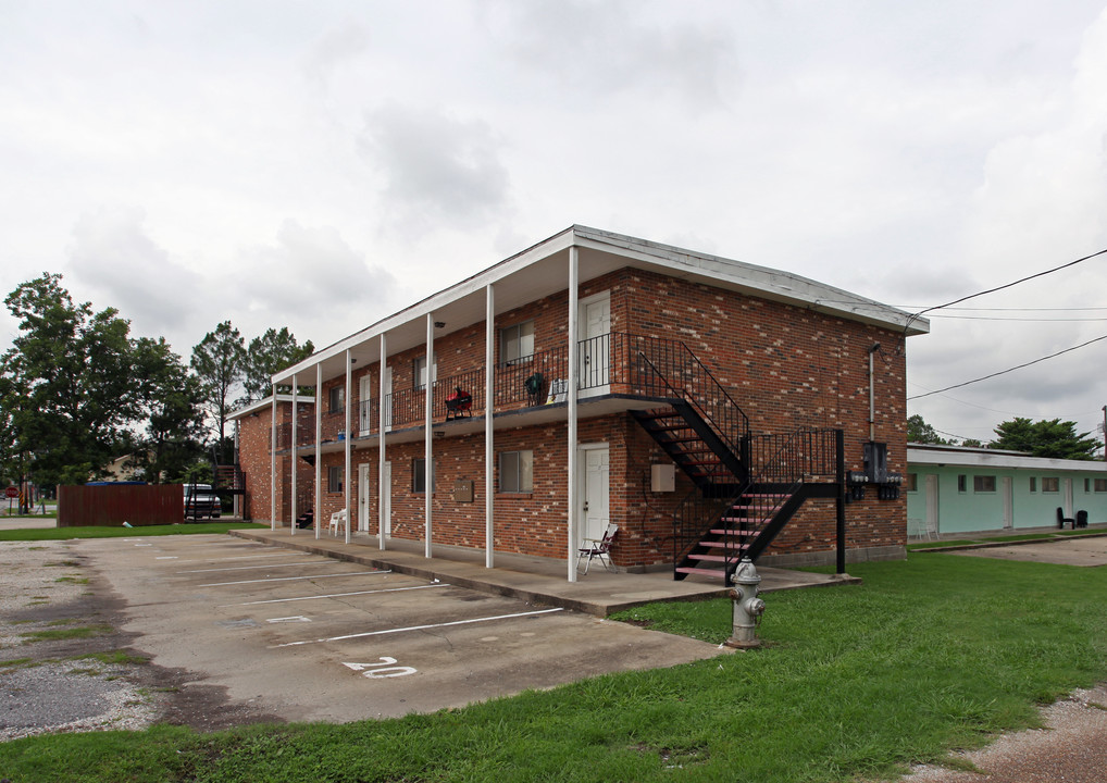 Kassville Apartments in Terrytown, LA - Building Photo