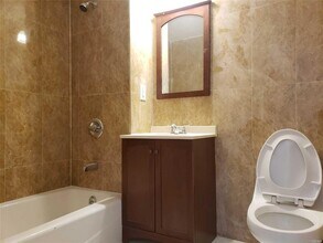 71-66 Parsons Blvd in Queens, NY - Building Photo - Building Photo