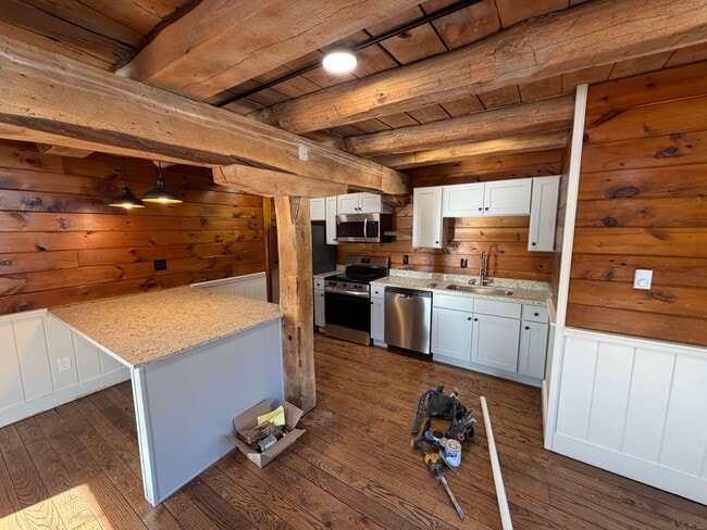 property at 2985 Granary Rd