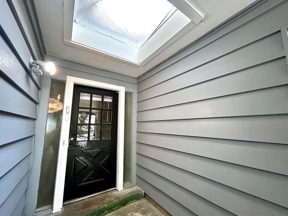 3304 Tom Green St in Austin, TX - Building Photo