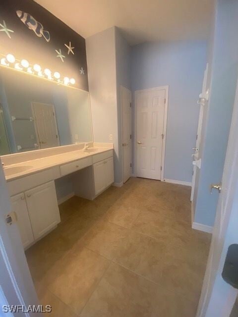 10018 Oakhurst Way
