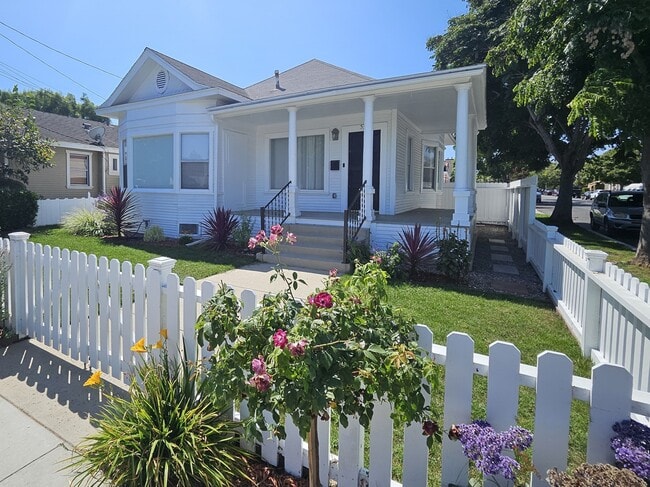 property at 535 Roswell Ave