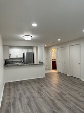 1740 NE 86th St in Seattle, WA - Building Photo - Building Photo