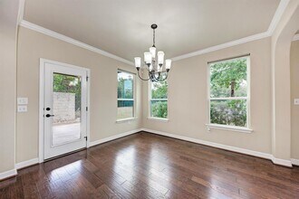 12300 Terraza Cir in Austin, TX - Building Photo - Building Photo