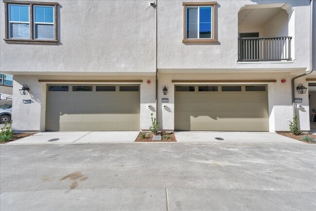 1404 Mountain Laurel Rd in San Marcos, CA - Building Photo - Building Photo