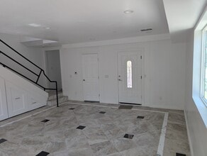 20229 Lorenzana Dr in Los Angeles, CA - Building Photo - Building Photo