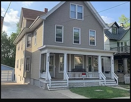 950 Jenifer St, Unit 2 in Madison, WI - Building Photo