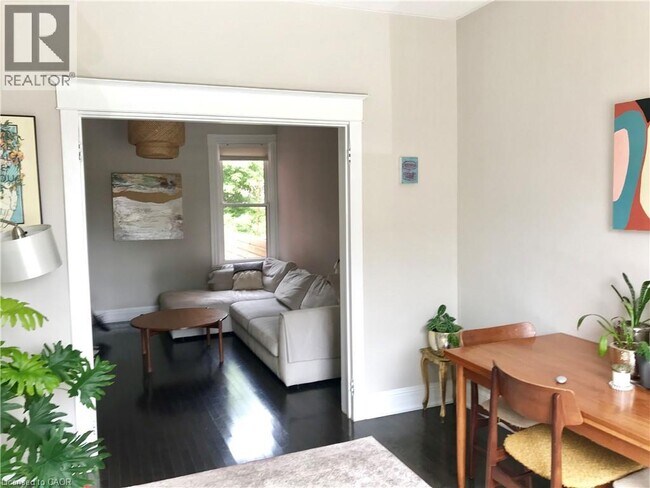 291 Bay St N in Hamilton, ON - Building Photo - Building Photo