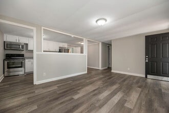210 Balfour Dr in Salisbury, NC - Building Photo - Building Photo