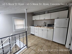 40 S Main St in Chagrin Falls, OH - Building Photo - Building Photo