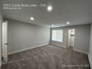 3915 Clear Acre Ln in Reno, NV - Building Photo - Building Photo