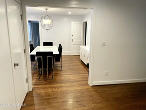 18 Wyckoff St in Deal, NJ - Building Photo - Building Photo