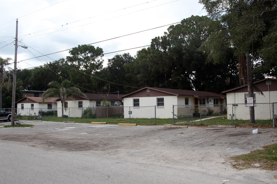 1510 E 140th Ave in Tampa, FL - Foto de edificio