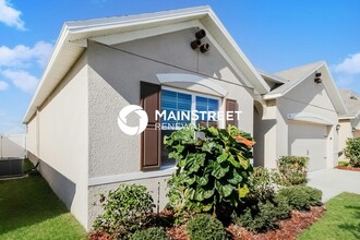195 Bella Dr in Davenport, FL - Foto de edificio - Building Photo