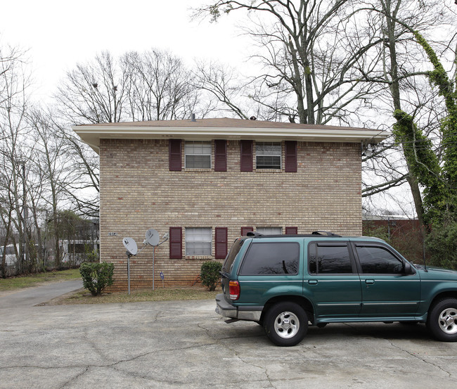 2864 Cheney St in Atlanta, GA - Foto de edificio - Building Photo