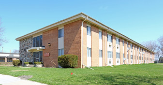 Northwestern Apartments in Racine, WI - Building Photo