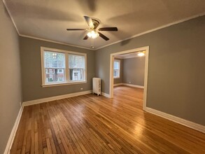 5927 N Paulina St, Unit 2W in Chicago, IL - Foto de edificio - Building Photo
