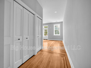 707 Druid Park Lake Dr in Baltimore, MD - Foto de edificio - Building Photo