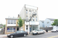 390 State St in Perth Amboy, NJ - Building Photo - Building Photo