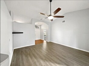 7010 Summit Cir in Winter Haven, FL - Building Photo - Building Photo