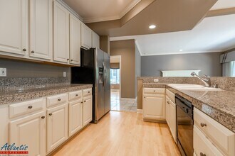 134 Redding Rd in Campbell, CA - Building Photo - Building Photo