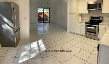 4958 Alder Dr in West Palm Beach, FL - Building Photo - Building Photo