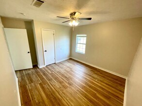 122 Pleasant St in Brandon, MS - Building Photo - Building Photo