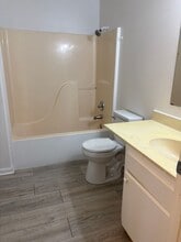 2102 Clark St in Jonesboro, AR - Building Photo - Building Photo