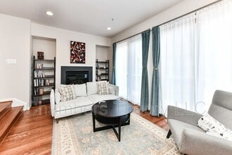 3125 Blue Barn Way in Fairfax, VA - Building Photo - Building Photo