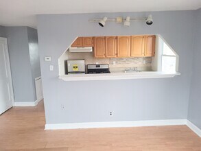 1051 Rosalie St in Philadelphia, PA - Building Photo - Building Photo