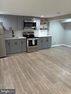 820 Xenia St SE, Unit H102 in Washington, DC - Building Photo
