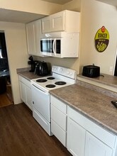 203 S Whiton St in Whitewater, WI - Foto de edificio - Building Photo