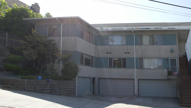 396 Jayne Ave in Oakland, CA - Building Photo - Building Photo