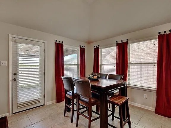 380 Timbleweed Dr in Kyle, TX - Building Photo - Building Photo