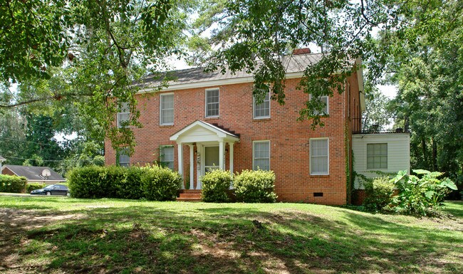 1442 S Meridian St in Tallahassee, FL - Foto de edificio - Building Photo