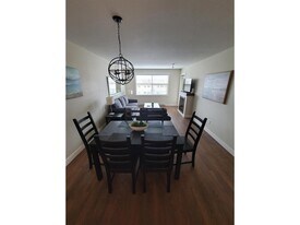 19936-19956 56 Ave in Langley, BC - Building Photo