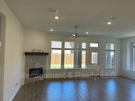 224 Cherryvale Ln in Princeton, TX - Building Photo