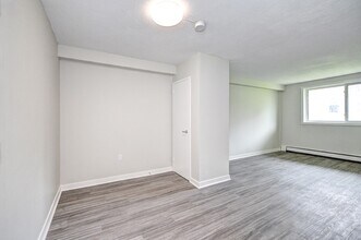 Snyder Avenue Apartments in Woolwich, ON - Building Photo - Building Photo